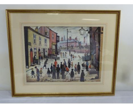Lowry lithographic print of figures in the street, 44.5 x 60cm