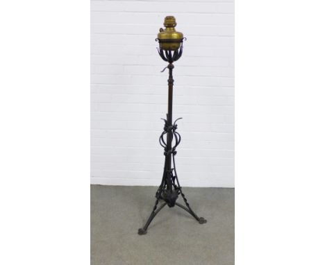 Late 19th / early 20th century standard gas lamp, 141cm high 