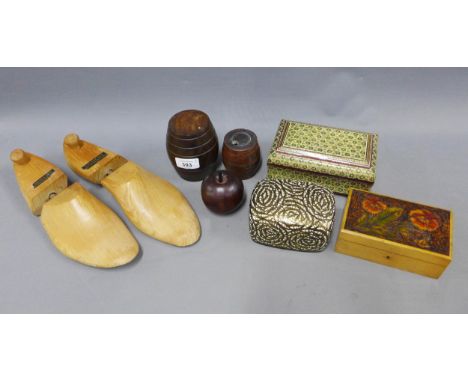 Mixed lot to include a pair of vintage wooden shoe lasts, various wooden boxes, hardwood fruit and barrels, etc (8) 
