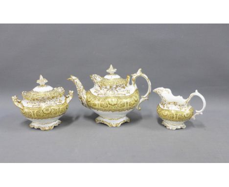 Early 19th century English porcelain part teaset comprising teapot, sucrier and cream jug, (3) 