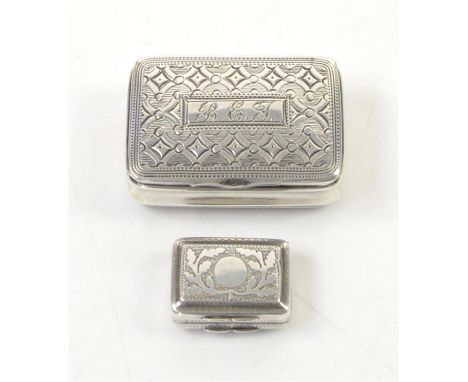George IV silver vinaigrette with wriggle work decoration Birmingham 1828, makers mark IT, 2cm x 1.5cm,  and a snuff box Birm
