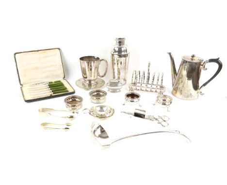 Silver plated wares, to include a cocktail shaker, toast rack, soup ladle and other items,