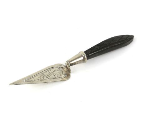 Trowel form jet handle silver bookmark