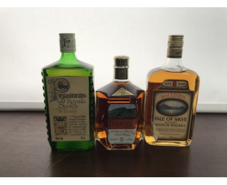 PINWINNIE ROYAL AGED 12 YEARS
Blended Scotch Whisky
75cl, 40% volume in cloth bag.
ISLE OF SKYE AGED 8 YEARS
Blended Scotch W