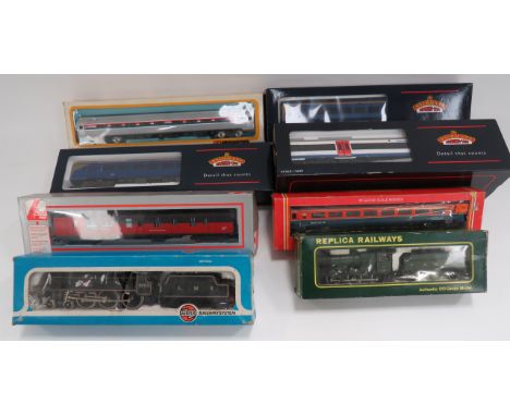 Selection of Boxed Trains and Carriages including Bachmann, double boxed set 32-452 Turbo Star 2 Car DMU South West Trains ..