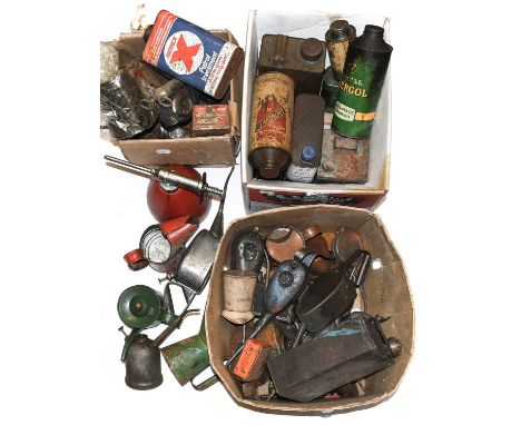 ~ Three Boxes of Vintage Oil Tins, Pourers and Greasers (quantity) 