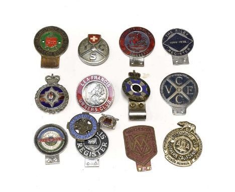 ~ Fourteen Vintage and Later Assorted Car Badges, to include: Uxbridge, Southern California Automobile Club, The Royal Societ