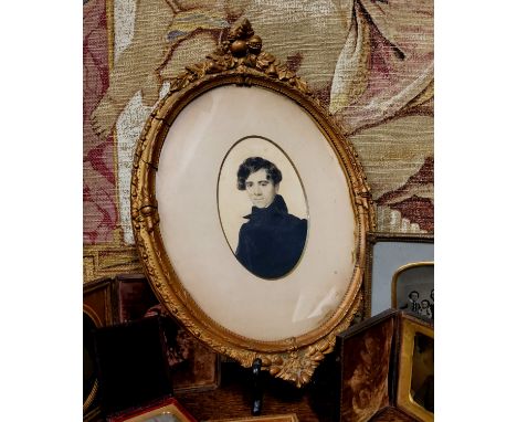 English School, early 19th century, Portrait of a Gentleman, oval, 14cm x 9cm 