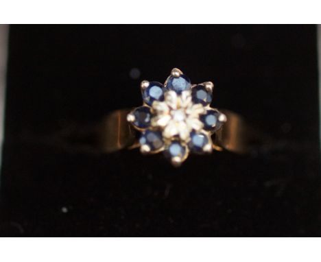 9ct Gold ring set with sapphires &amp; diamonds Size M 