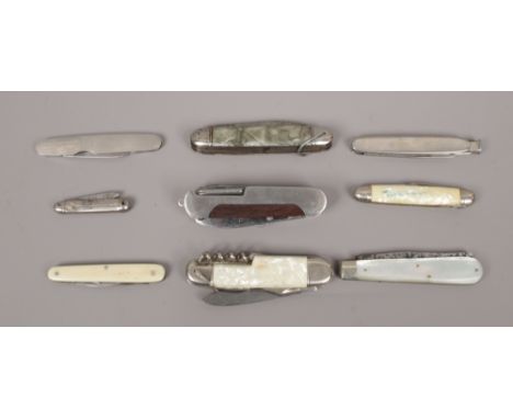 A box of pen knives / multi tools to include Richards Sheffield J. C. Skinner etc.