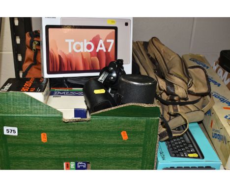 A BOX AND LOOSE VINTAGE CAMERAS to include a boxed Pentax-M 28mm F2.8, a Sunpak auto 122 flash, ten Cokin Cromofilters, a Min