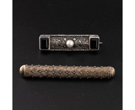 An early 20thC Theodor Fahrner Art Deco white metal gilt brooch, c.1925, marked '925' on the reverse 6cm long; together with 