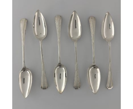 A set of sterling silver grapefruit spoons by Davies & Powers, Birmingham 1934, with original velvet lined box, the spoons ar