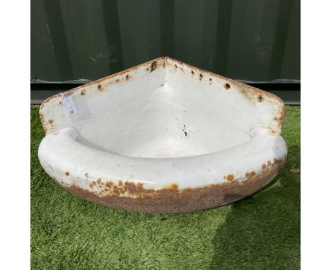 Country House, cast iron and enamel, corner roll top, manger trough - THIS LOT IS TO BE COLLECTED BY APPOINTMENT FROM DUGGLEB