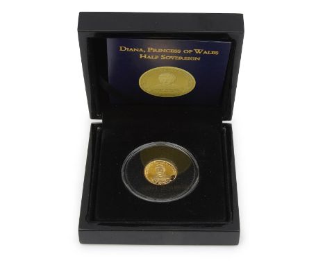 Diana, Princess of Wales: Half Sovereign, 2007obverse; portrait of Queen Elizabeth II facing right, date below, reverse; fron