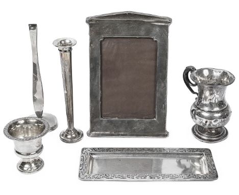 A George V silver photograph frame and other itemsvarious dates, markersthe frame, Birmingham, 1914 makers marked rubbed, rec