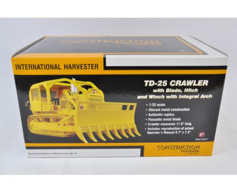 First Gear 1:25 scale International TD-25 Crawler Tractor with Blade, Hitch and Winch with Integral Arch. NM-M in E Box.