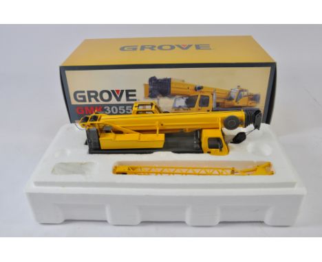 TWH 1:50 scale GROVE GMK 3055 Mobile Crane. NM-M in E Box.