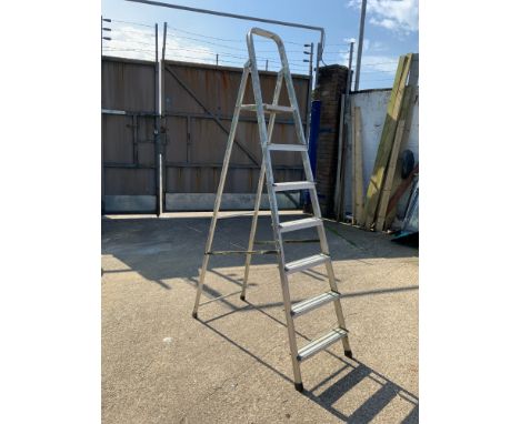 7 Rung Aluminium Folding Step Ladder 
