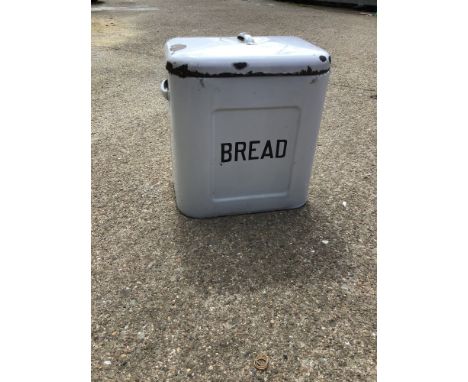 Enamel Bread Bin 