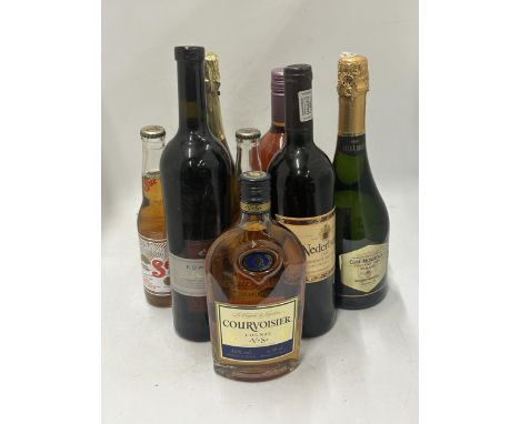 EIGHT MIXED BOTTLES OF WINES AND SPIRITS TO INCLUDE 1X COURVOISIER COGNAC, 1 X NEDERBURG CABERNET SAUVIGNON 2001, 1 X CLOS MO