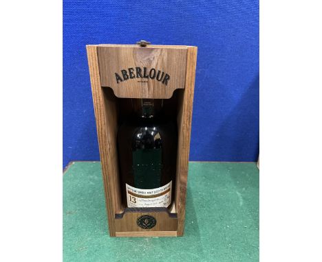 A WOODEN BOXED ABERLOUR 13 YEAR OLD SPEYSIDE SINGLE MALT SCOTCH WHISKY DISTILLERY EXCLUSIVE OLOROSO SHERRY CASKS BOTTLE NO 69