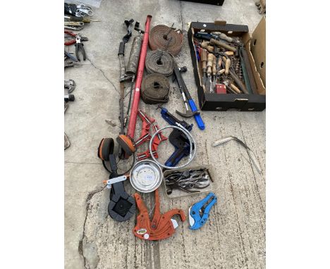 AN ASSORTMENT OF TOOLS TO INCLUDE CLAMPS, PLIERS AND STRAPS ETC