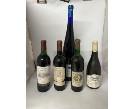 FIVE BOTTLES TO INCLUDE A 1995 DOIMAINE LES VIEUX MURS POUILLY FUISSE, A 1993 CHATEAU DE TERREFORT QUANCARD BORDEAUX SUPERIEU