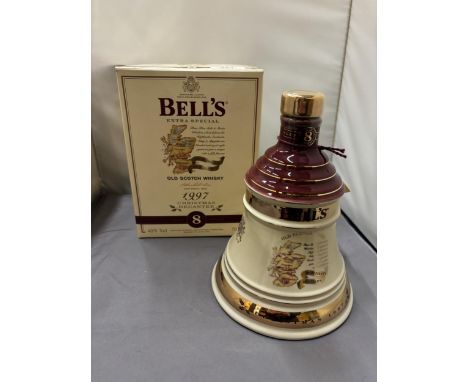 A BOXED AND SEALED BELL'S EXTRA SPECIAL OLD SCOTCH WHISKY IN A 1997 CHRISTMAS DECANTER