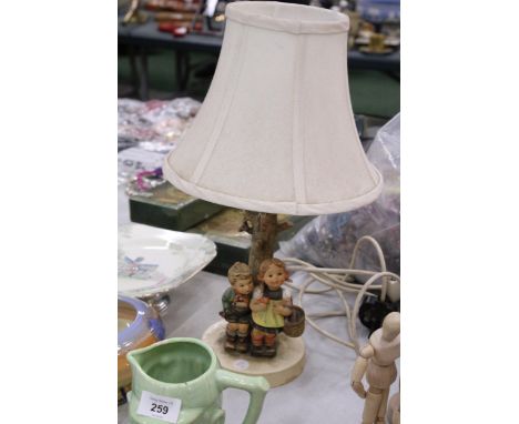 A GOEBEL, HUMMEL TABLE LAMP 'TO MARKET', HEIGHT APPROX 42CM WITH THE SHADE