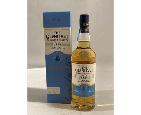 A BOXED BOTTLE OF THE GLENLIVET FOUNDER'S RESERVE SINGLE MALT SCOTCH WHISKY - AMERICAN OAK SELECTION - 70 CL