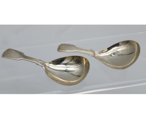 London and Birmingham silver caddy spoons. [26.52grams] 