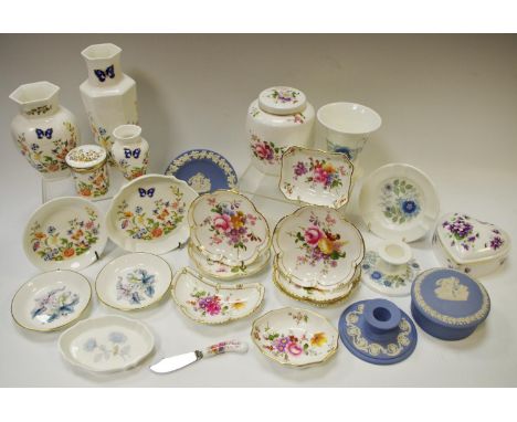 Decorative ceramics - various trinket dishes including Royal Crown Derby Derby Posies, Aynsley, Wedgwood &amp; Royal Worceste