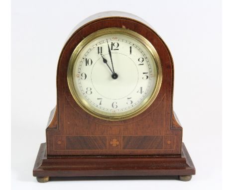 An Edwardian inlaid mantle clock, H 18cm