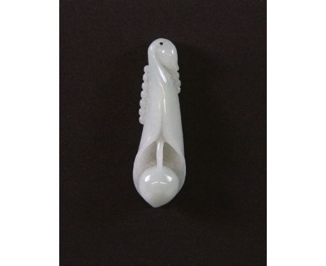 A very fine Chinese carved jade amulet in the form of a lily flower (L 6cm) Est £150 - £200