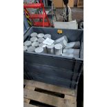 The contents of 3 crates of Aluminium cylindrical raw materials with a total weight of approx. 130kg