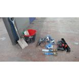 Mixed lot comprising tools, ratchet straps, small quantity of parts and more.