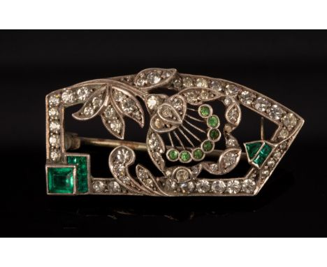 A green and white paste set brooch of Art Deco design, 4cm long CONDITION REPORT: Condition information is not usually provid