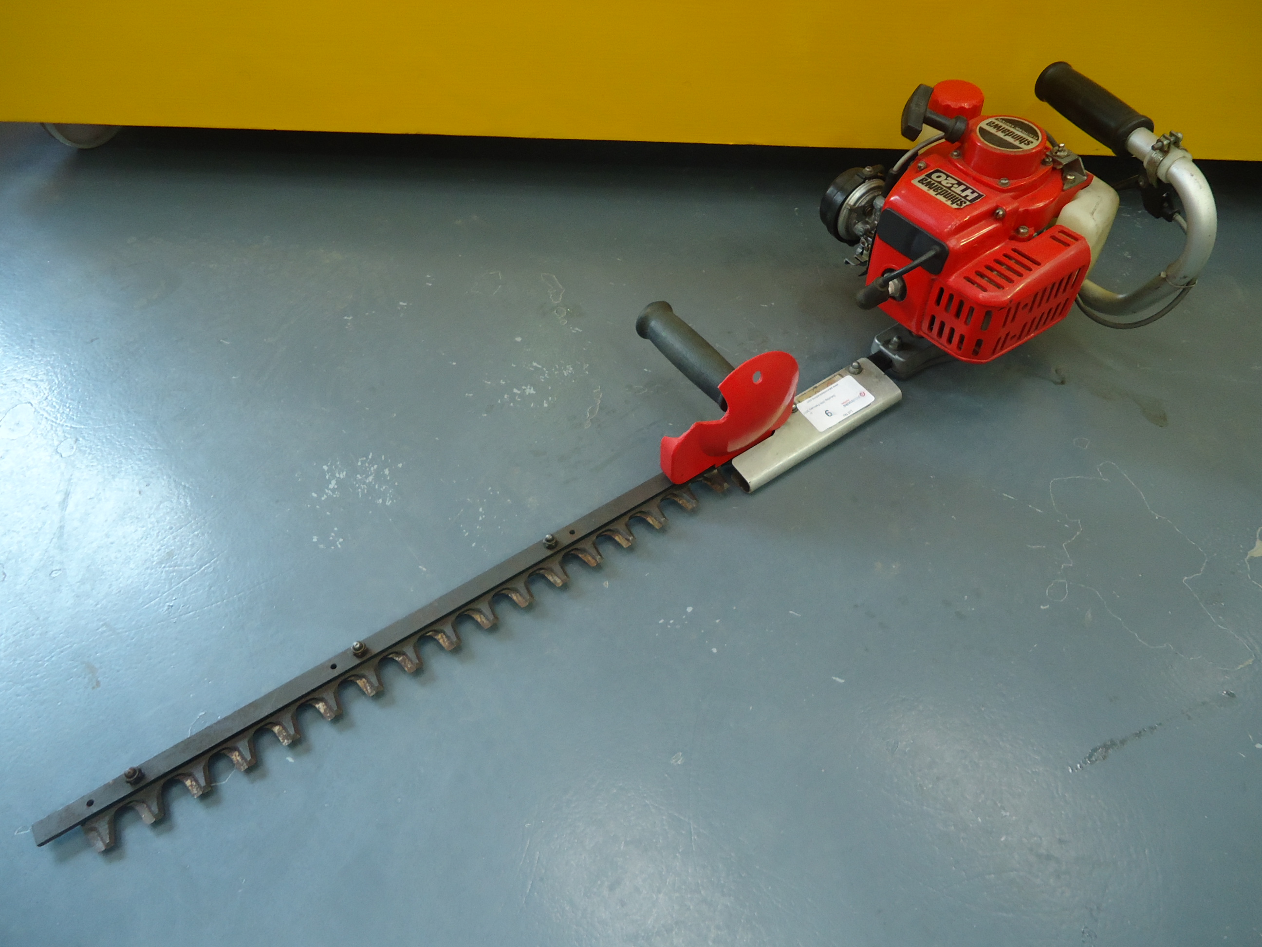 Shindaiwa HT20 Petrol Hedge Trimmers