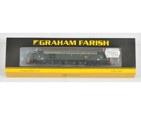 Graham Farish N Gauge. BR Green D369 Class 40 Diesel Loco - small yellow panel. Conditions: Near Mint to Mint in Excellent ri