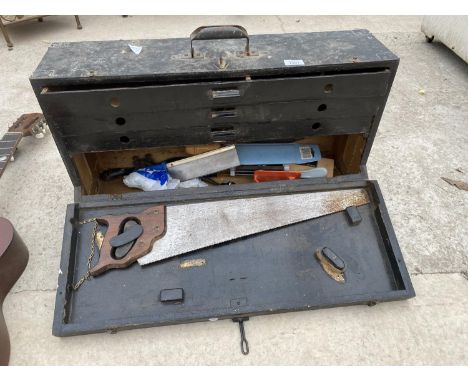 A VINTAGE WOODEN JOINERS CHEST TO ALSO INCLUDE HAND TOOLS 