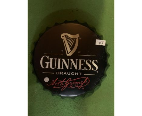 A VINTAGE GARAGE RETRO 'GUINNESS' HANGING WALL BEER BOTTLE CAP DISPLAY SIGN 35CM 