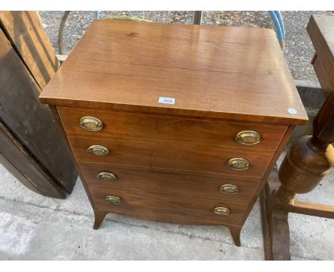 A 19TH CENTURY MAHOGANY AND INLAID CHEST COMMODE, 25" WIDE, LACKING POT 