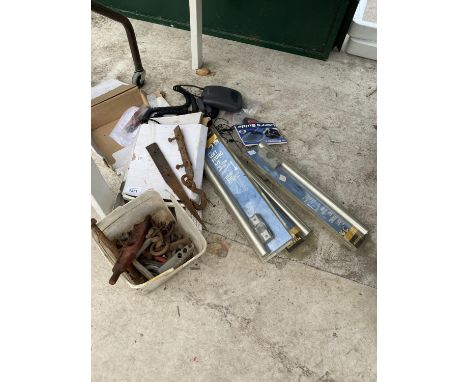 AN ASSORTMENT OF TOOLS TO INCLUDE HOOKS AND LOFT FIXING KITS ETC 