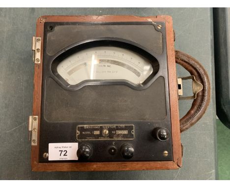 A VINTAGE SANGAMO WESTON LTD METER MODEL E45 