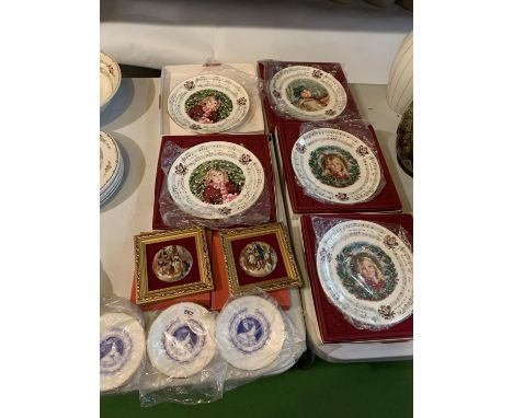 A SELECTION OF COLLECTABLE CHRISTMAS ROYAL DOULTON YEAR PLATES TO ALSO INCLUDE TWO MINIATURE WALL PLAQUES AND THREE MARGARET 