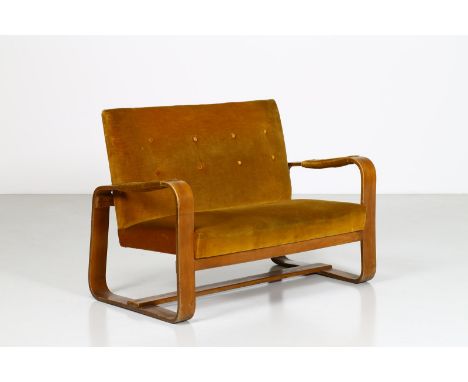 Sofa. Fabric and wood.. Cm 121,50 x 84,00 x 64,00. Sofa in wood and fabric, 40s. Publications: A. Bassi, L. Castagno, Giusepp