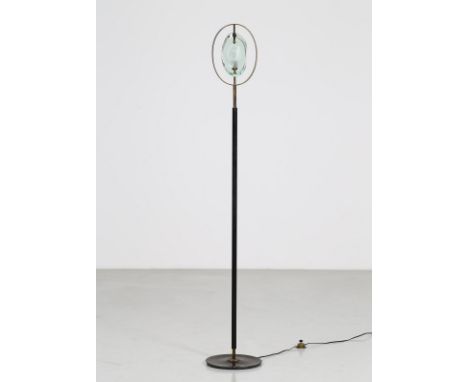 Floor lamp. brass, glass, iron. Cm 30,00 x 171,00 x 30,00. Floor lamp, mod. 2020, for Fontana Arte, 60s. Base and stem in bla