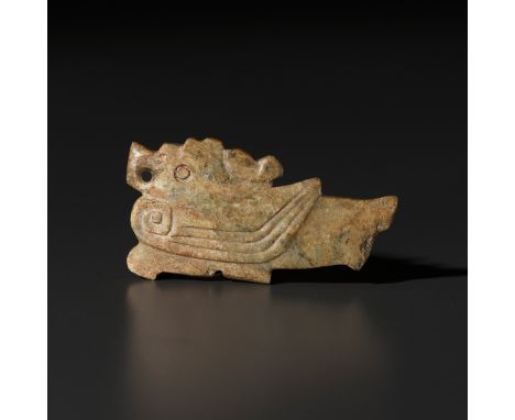 A JADE ‘BIRD’ PENDANT, LATE SHANG TO WESTERN ZHOU DYNASTY 商末至西周鳥形玉飾Please note this Lot is to be sold at No Reserve. 本拍品不設底價C