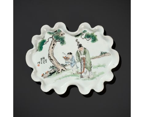 A QIANJIANG CAI ‘SCHOLAR AND ATTENDANT’ BRUSHWASHER BY THE HANKOU GANXIN COMPANY, LATE QING DYNASTY TO REPUBLIC PERIOD 清末民初漢口